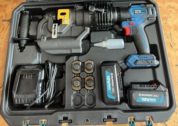 Máy đột lỗ thủy lực Zupper ECH-20