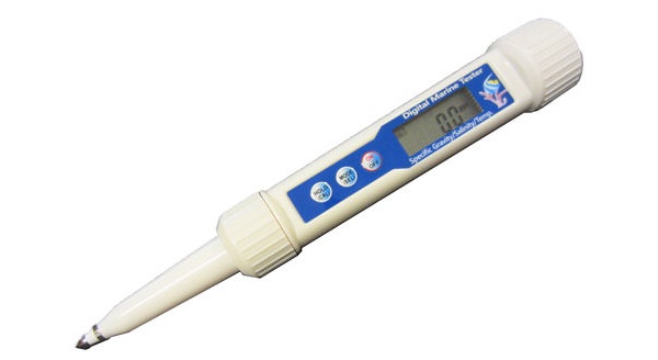 Máy đo độ mặn DMT-10 nhỏ gọn, dễ sử dụng