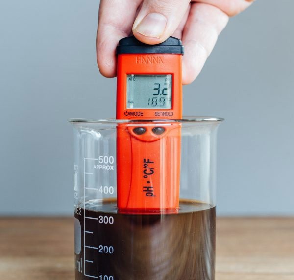 Bút đo pH/EC/TDS/Nhiệt Độ Hanna HI98131