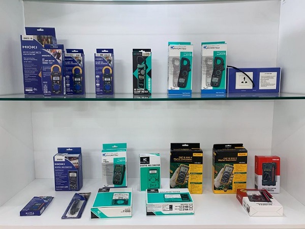 Gian hàng ampe kìm, đồng hồ vạn năng tại Maydochuyendung.com