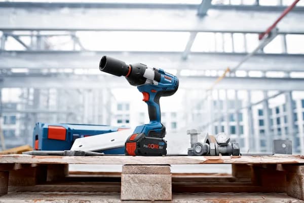 Bosch GDS 18V-1050H mang lại hiệu suất mạnh mẽ và độ bền lâu dài