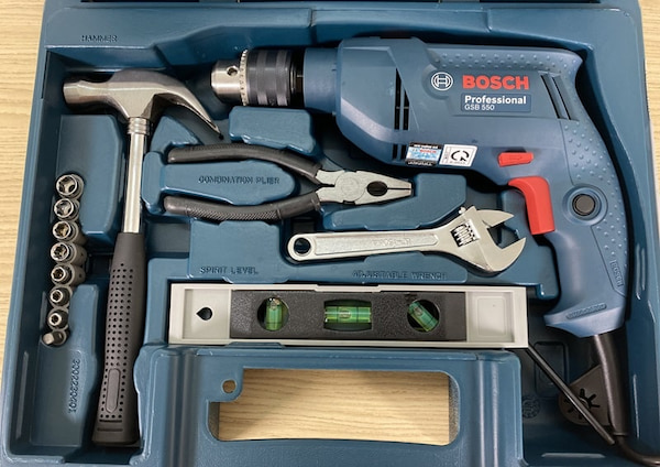 Bộ máy khoan Bosch Malaysia GSB 550 Set 100 món