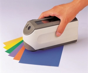 Máy quang phổ (spectrophotometer) là gì? Phân loại, công dụng và cấu tạo