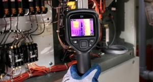 Review camera nhiệt FLIR E4: có đáng để đầu tư hay không? 